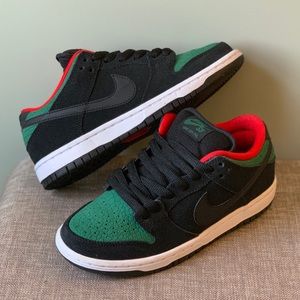 nike dunk sb low reptile gucci